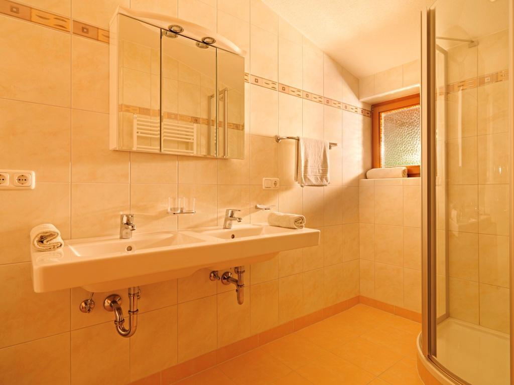 Ferienwohnung Saalbach Fieberbrunn Habitación foto