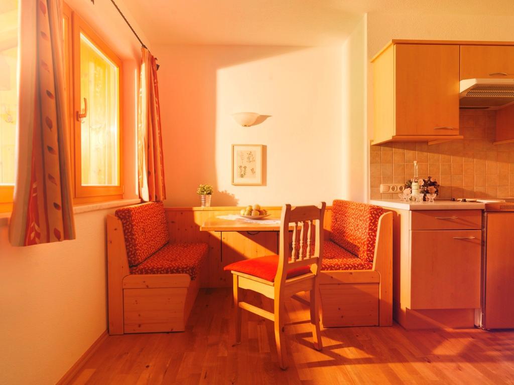 Ferienwohnung Saalbach Fieberbrunn Habitación foto